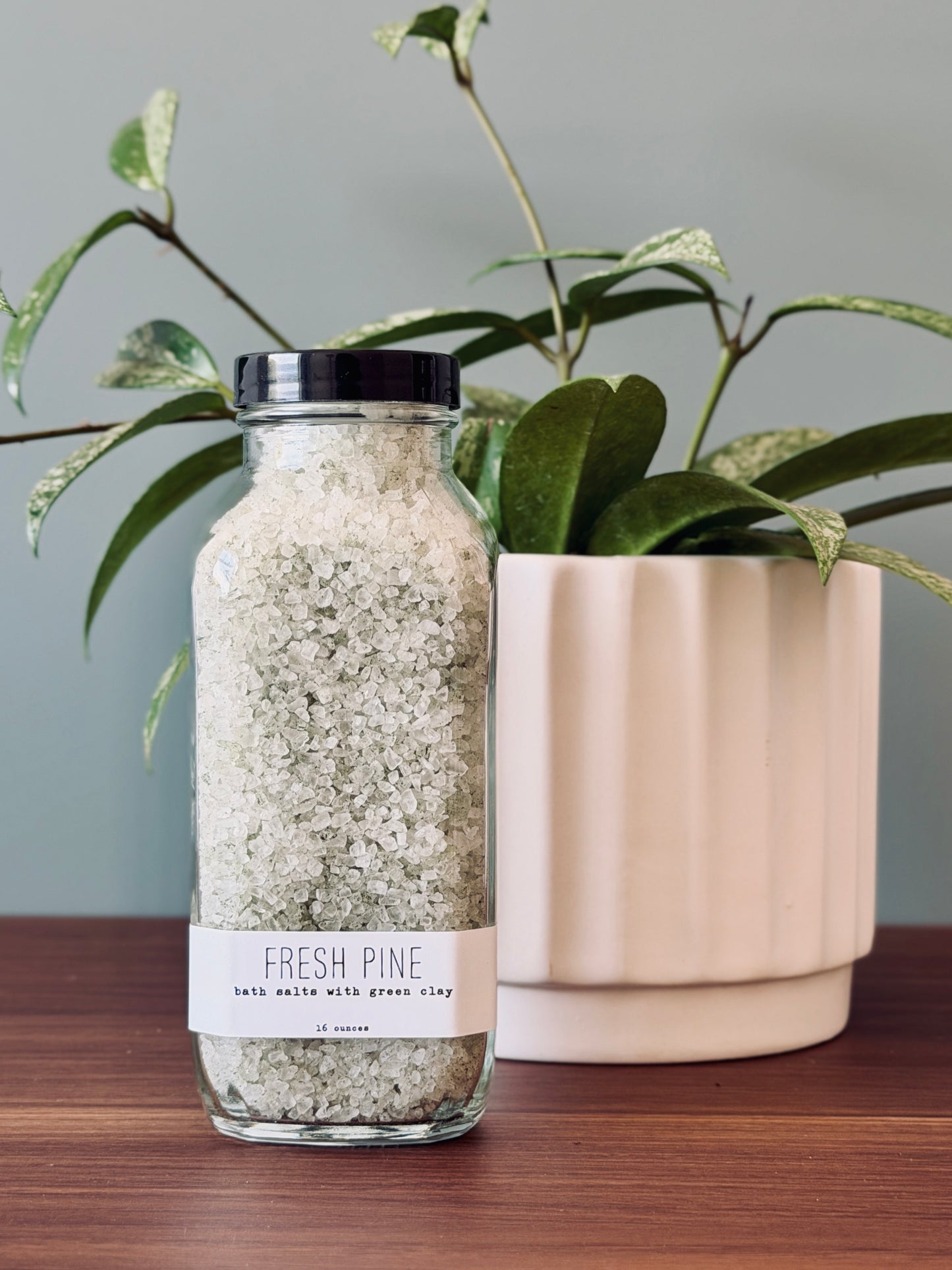 Fresh Pine - 16oz Bath Salts