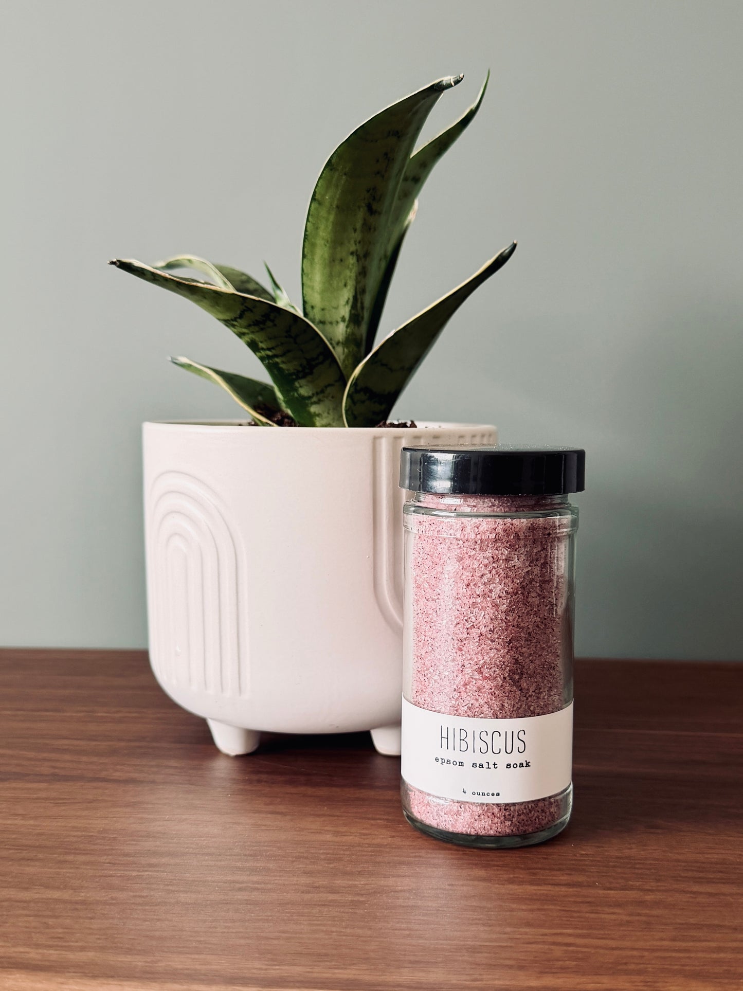 Hibiscus Salt Soak - 4 Ounces